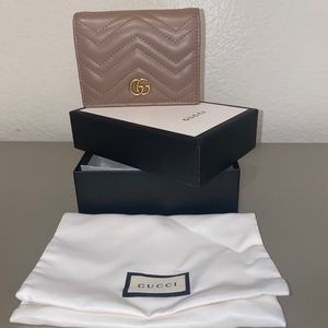 GUCCI WALLET AUTHENTIC NEWWW